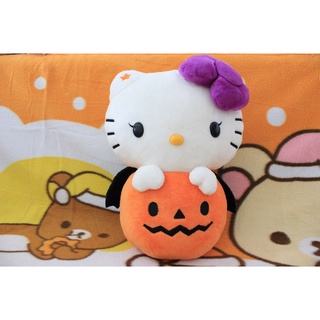 Gấu bông Hello Kitty bí hallowen