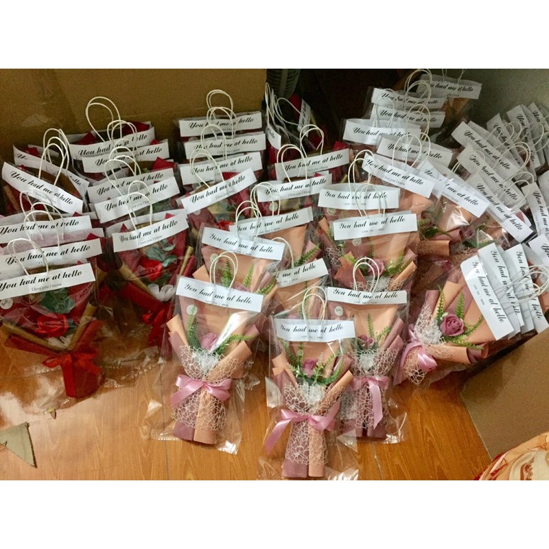 BÓ HOA SÁP 1-3 BÔNG TẶNG TÚI VÀ THIỆP