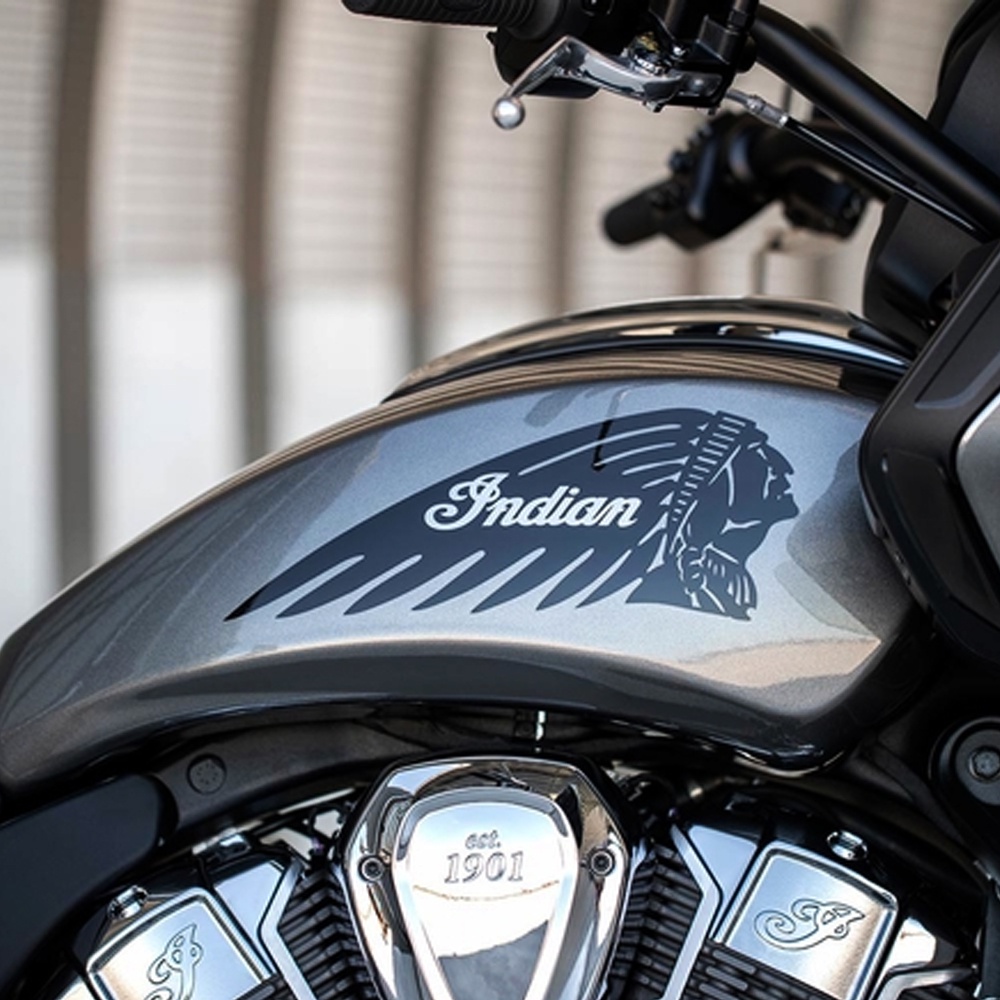 Phong cách điêu khắc đầu lông vũ của Ấn Độ Xe máy Sticker phản quang Đề can bình xăng cho Harley Davidson Road King Classic Street Glide