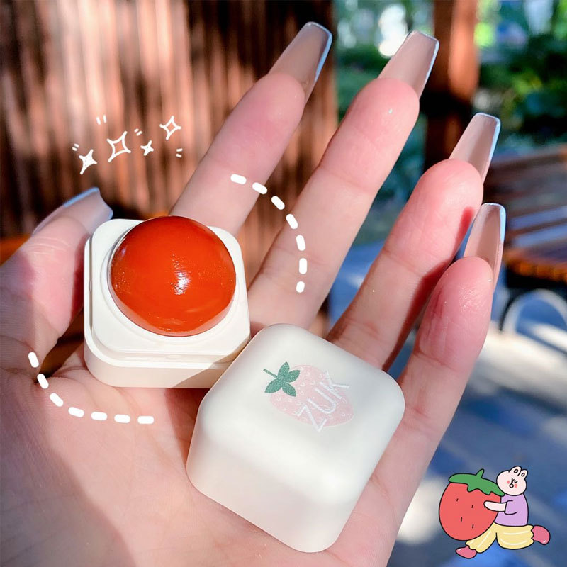 Son dưỡng môi nhỏ làm mềm mượt và chống nếp nhăn môi