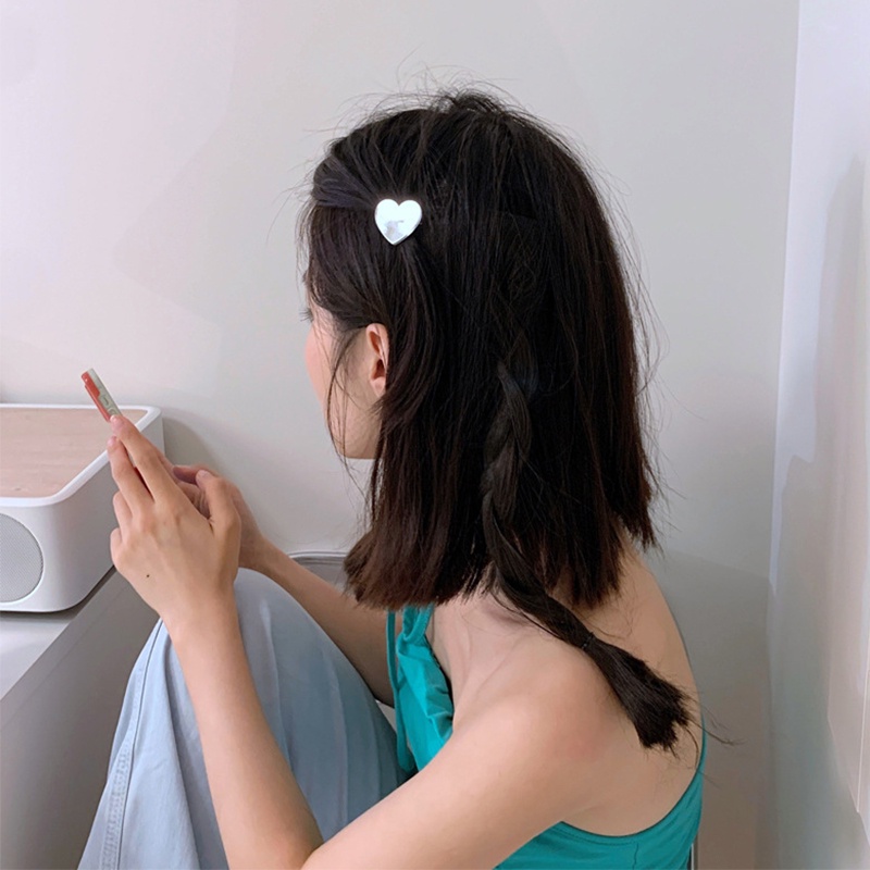 Kẹp tóc mặt gương hình hoa nhỏ xinh xắn