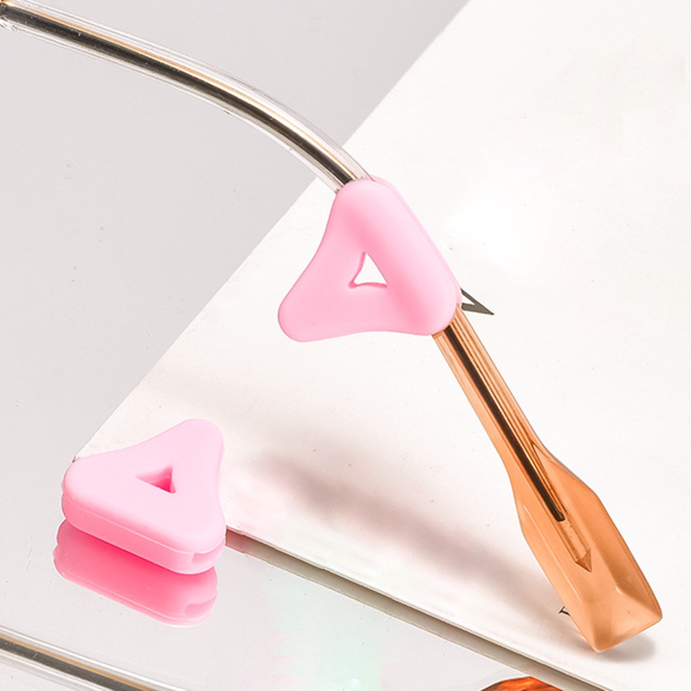 Kính Mát Gọng Silicone Chống Trượt Màu Hồng / Xanh Dương / Đen Phối Dây Xích Thời Trang Cá Tính