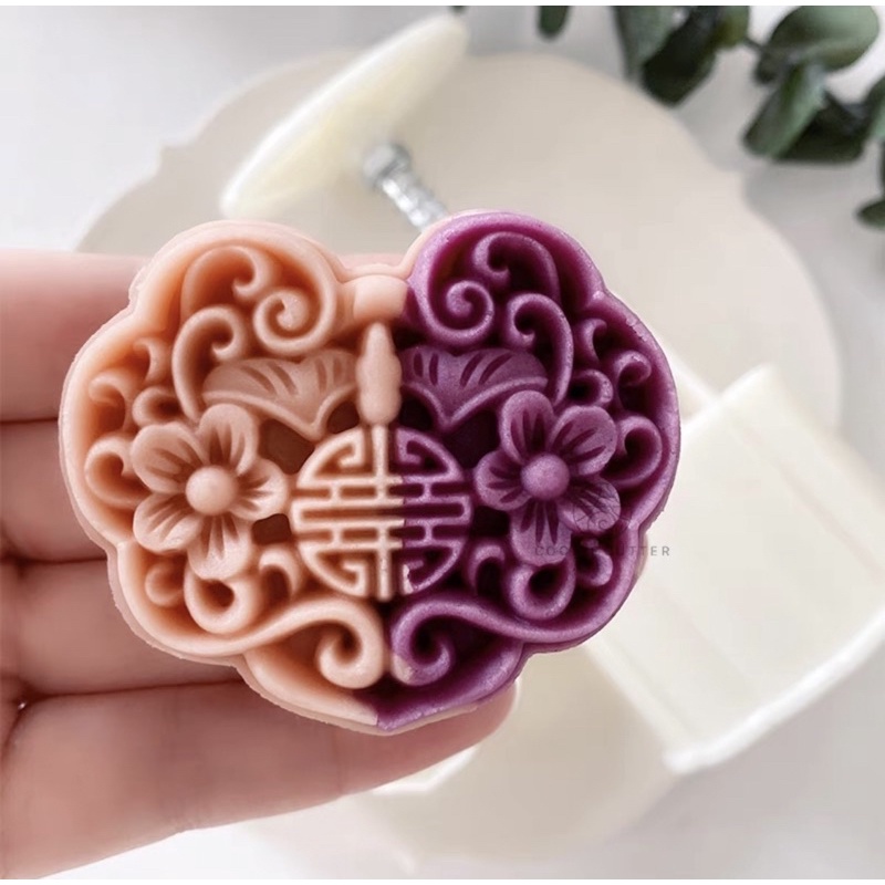 Khuôn lò xo làm bánh Trung Thu Khánh Dơi 150g