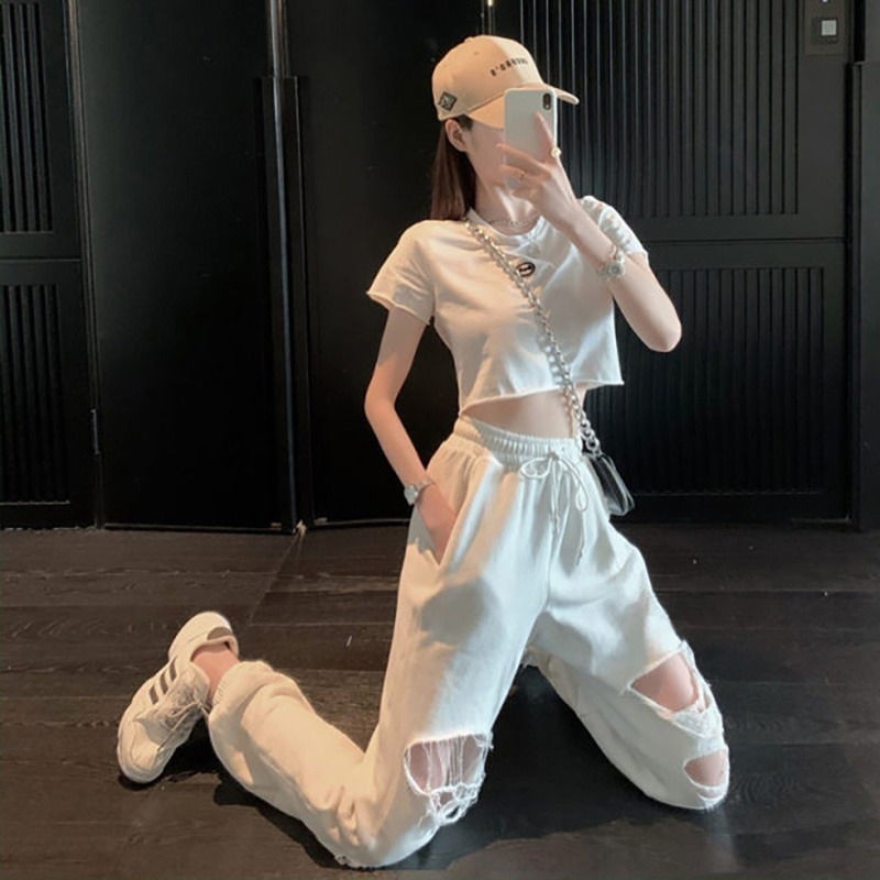 Bộ đồ thể thao giải trí mùa hè nữ 2021 phong cách mới Thời trang Hàn Quốc quần ống ôm ngắn tay xu hướng