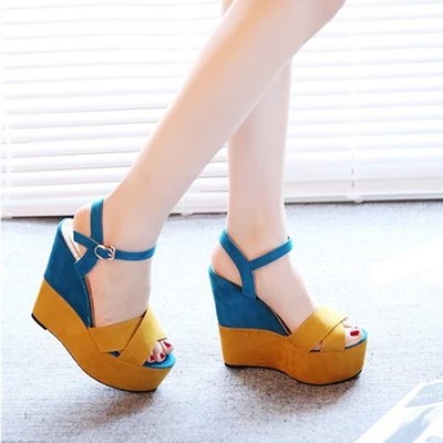 CÓ SẴN MÀU BEE SIZE 38 A158 giầy cao gót giầy đế xuồng phối mầu thời trang trẻ trung;.