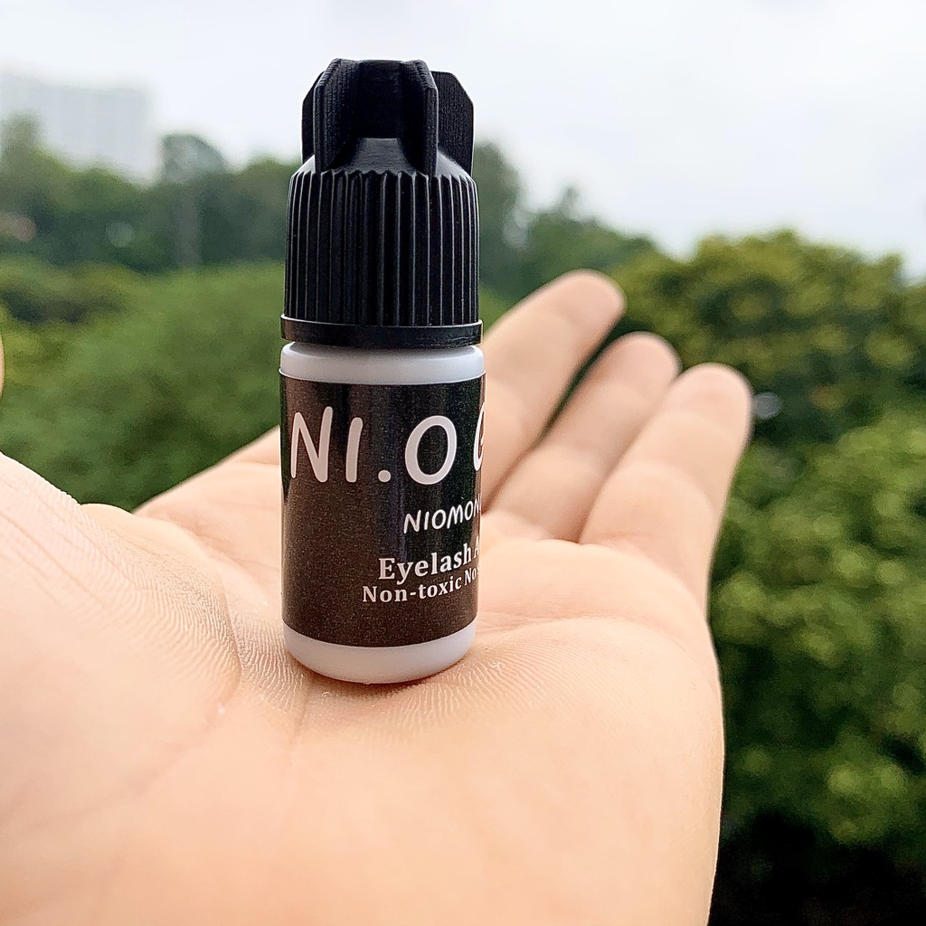 Keo nối mi không cay NIO Glue monchery