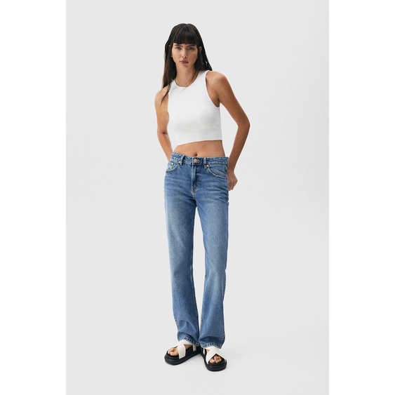 Dép nữ quai chéo Pull&bear màu trắng