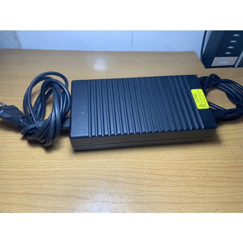 Sạc pin Nec 19v 8.16a 155w tháo máy