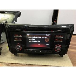Ampli CD Nissan