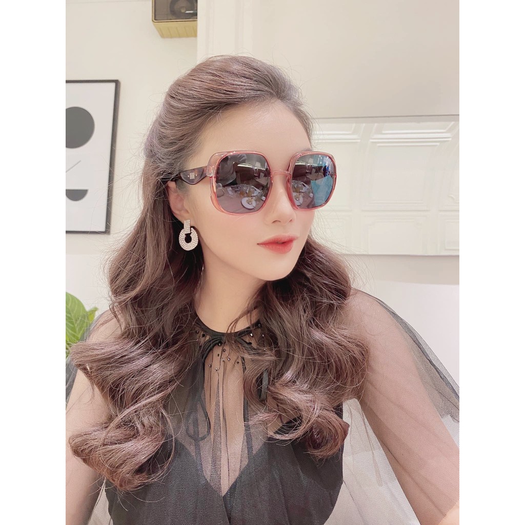 Kính mát chính hãng Chirstian Dior Nuance mắt vuông cực kỳ Hot