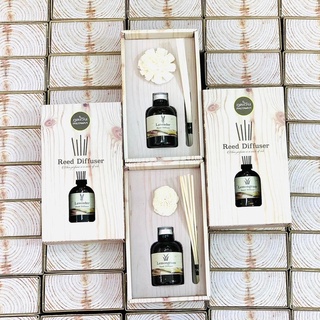Tinh Dầu Thơm Phòng Phutawan 50ml ( Hộp Vân Gỗ Sang Trọng)