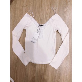 [THANH_LÝ_AUTH] Áo len cổ V phối ren ZR