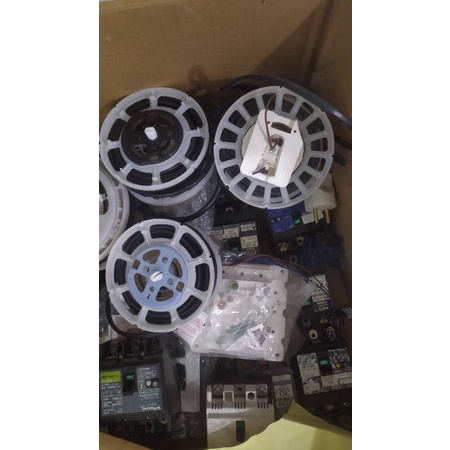 Cuộn dây điện tháo máy hút bụi