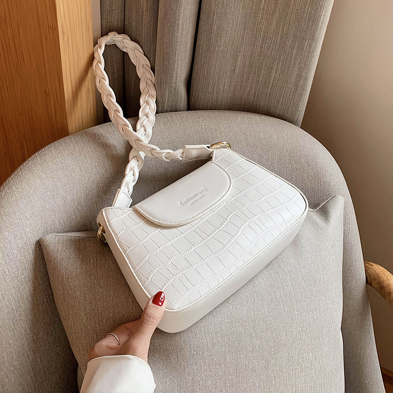 Túi Đeo Chéo Thiết Kế Thời Trang Hàn Quốc Dành Cho Nữ IELGY