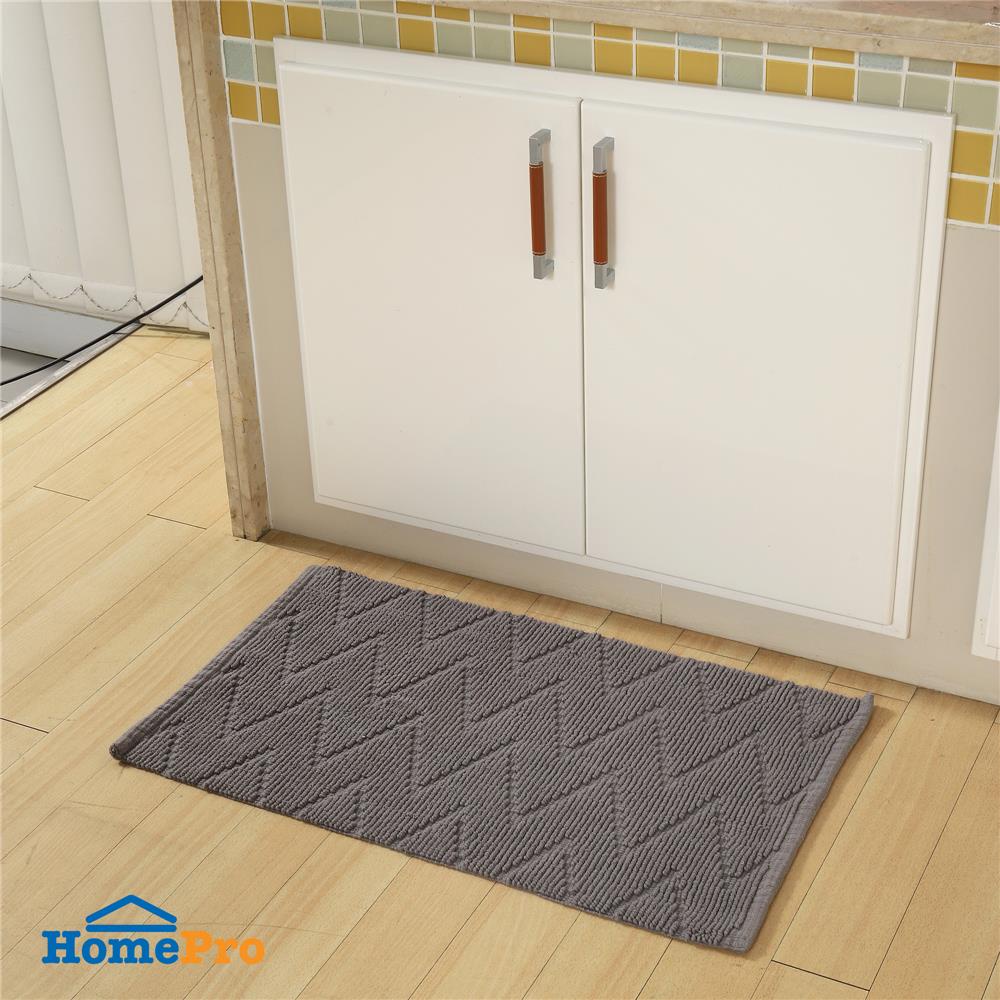 HomeBase HLS Thảm lót sàn lau chân phòng tắm Cotton mềm mại ềm ái CT-CHEVRON W45xH70xD1 màu xám