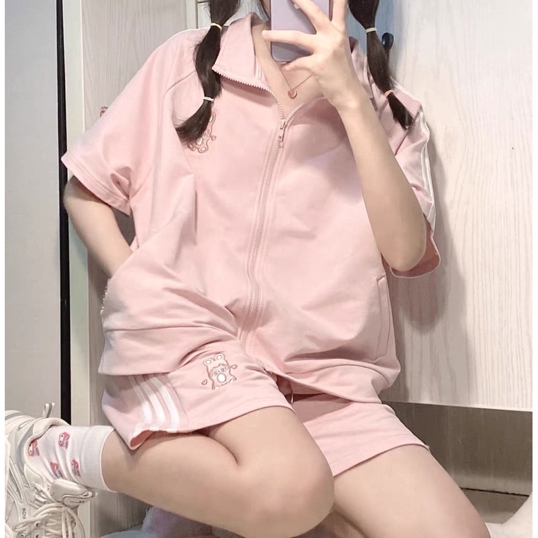 Set bộ áo thun khoá kéo+ quần đùi 3 sọc thêu hình gấu