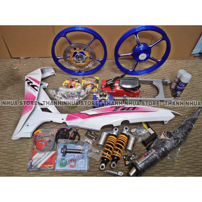 Dàn áo Sirius Trắng kèm tem RC Hồng