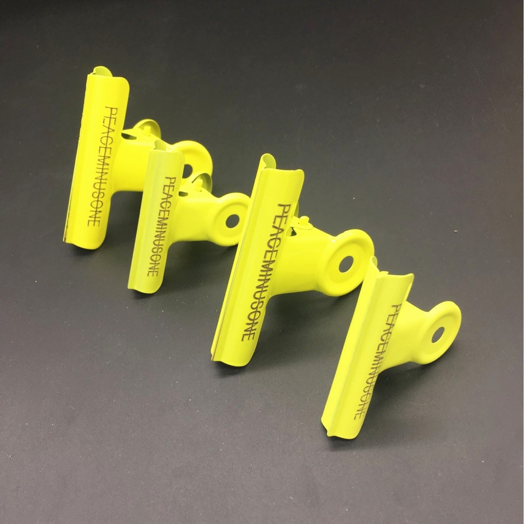 Kẹp mũ peaceminusone lớn đủ màu