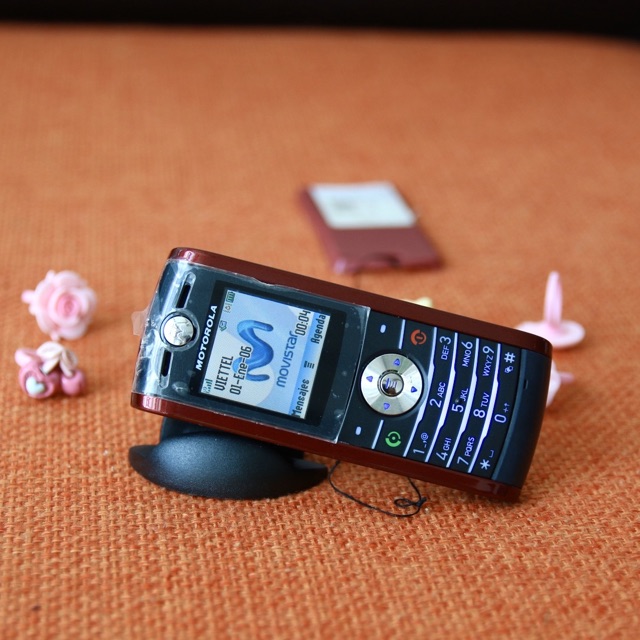 Điện thoại cổ Motorola W208 zin chính hãng. | BigBuy360 - bigbuy360.vn