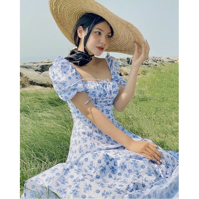 Đầm maxi hoa xanh xẻ tà đi biển