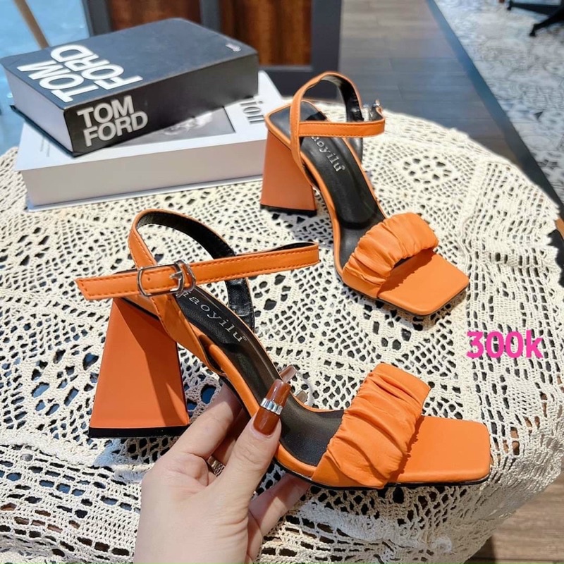 Sandan gót tam giác 9 phân,có bigsize 35-44