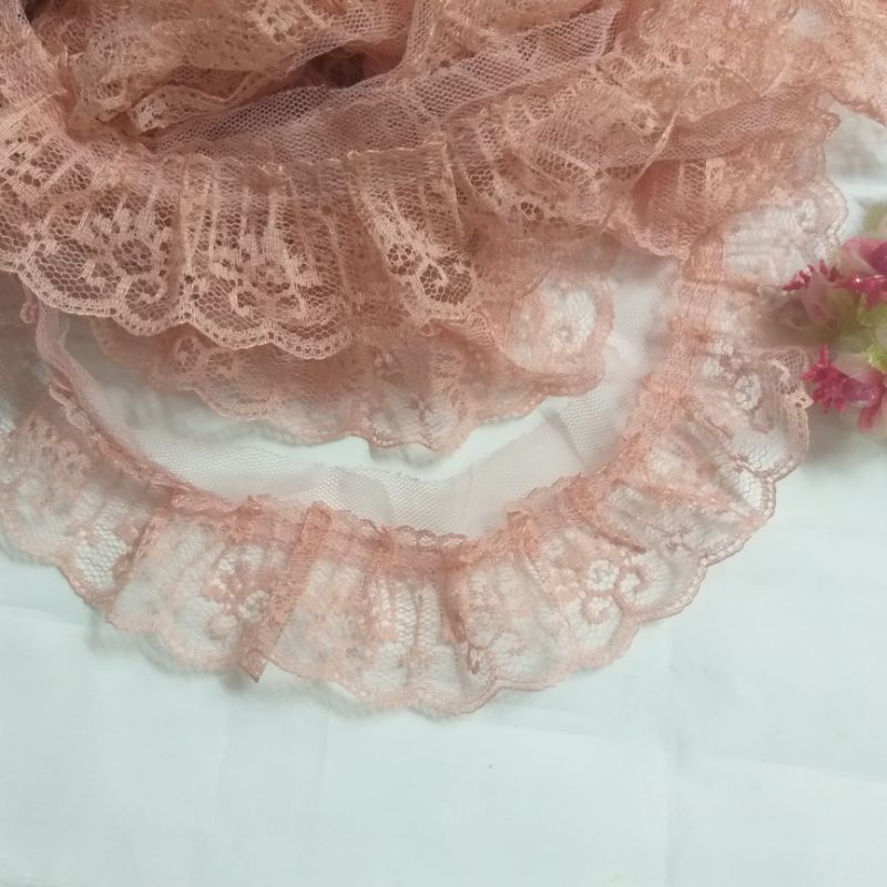 Ren lưới xếp ly trang trí , size 4 cm  và 7cm.