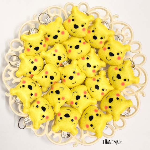 Móc khoá mặt gấu Pooh