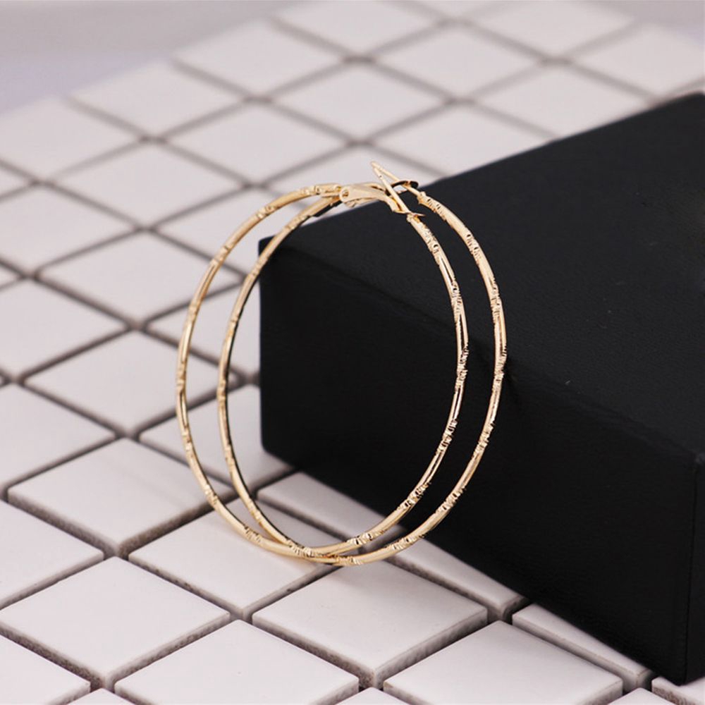 Đôi Bông Tai Nữ Hình Tròn Thời Trang