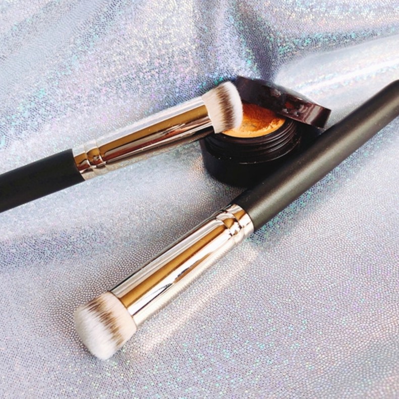 MAC270S professional concealer brush, soft bristles, super grip, fast concealer，makeup brush
