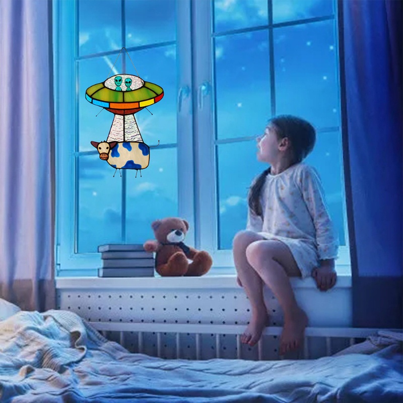 Phụ Kiện Trang Trí Sân Vườn Hình Bò UFO Bằng Kính Độc Đáo