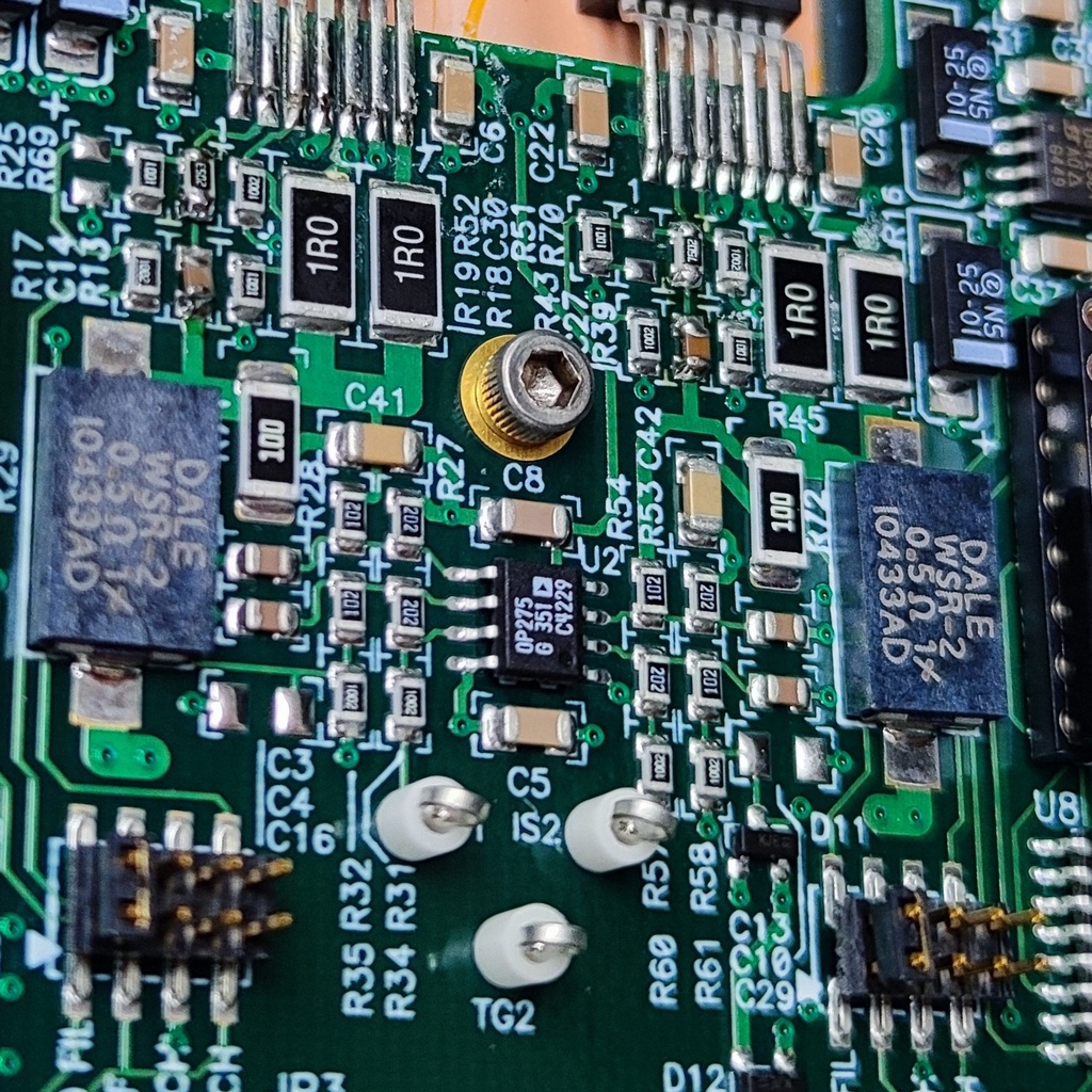 Trở vishay Dale WSR-2 0.5R