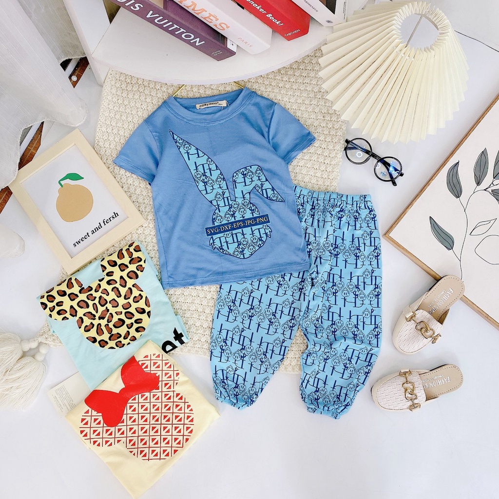 [Sz Đại] Bộ Quần Áo Bé Gái Minky Mom Quần Dài Áo Cộc Dáng Alibaba Họa Tiết Hot Trend Sang Chảnh - ALI1