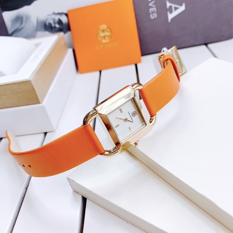 Đồng Hồ Nữ Tory Burch Màu Cam Trẻ Trung