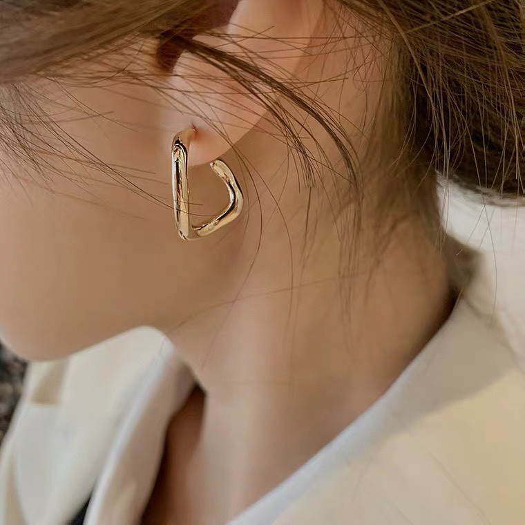 Bông tai tròn basic Lượn Sóng Phong Cách Vintage Her Accessories H6