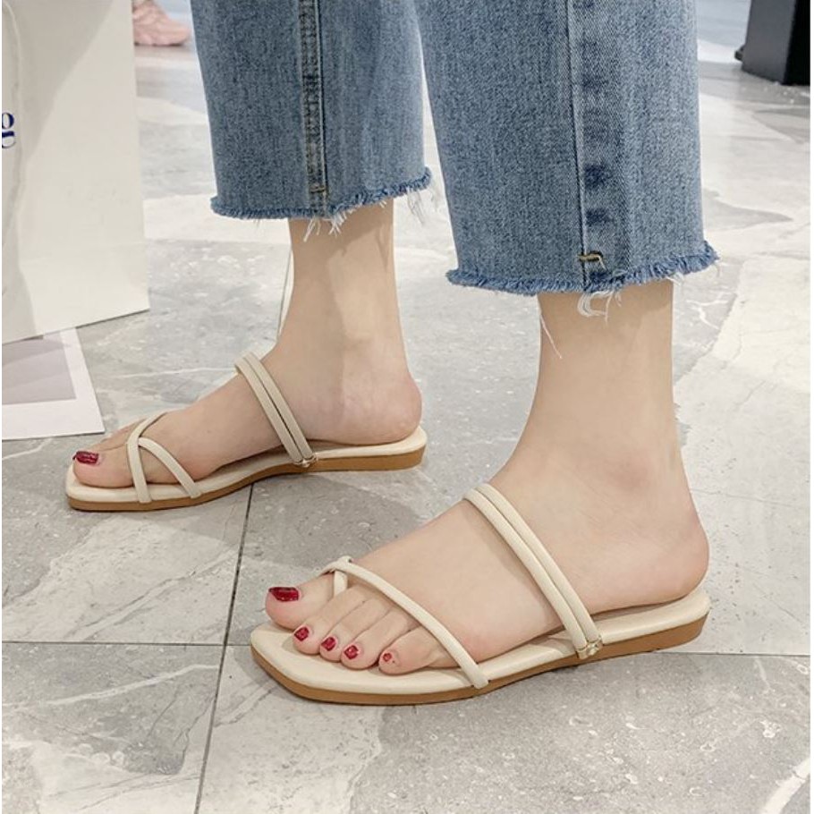 Sandal bệt xỏ ngón 2 màu kem + đen, đi được 2 kiểu - Mã S47