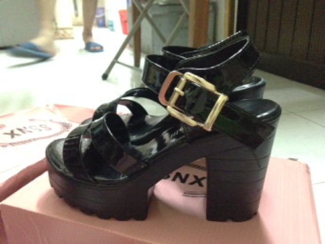 Dép cao gót nữ xinh