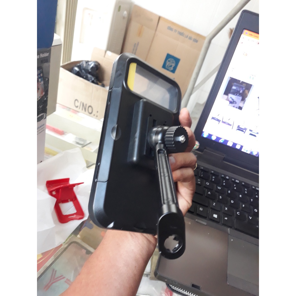 GIÁ ĐỠ KẸP ĐIỆN THOẠI GẮN CHÂN GƯƠNG XE MÁY CHỐNG NƯỚC