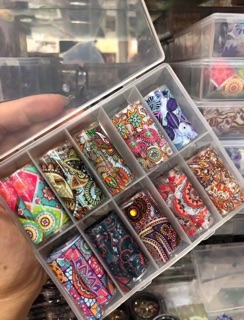 Foil hoa văn