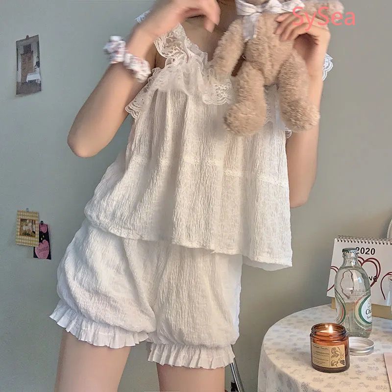 Bộ đồ ngủ phối ren phong cách mùa hè ngọt ngào gợi cảm cho nữ