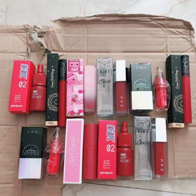 50 Cây son lộn xộn giá 10k
