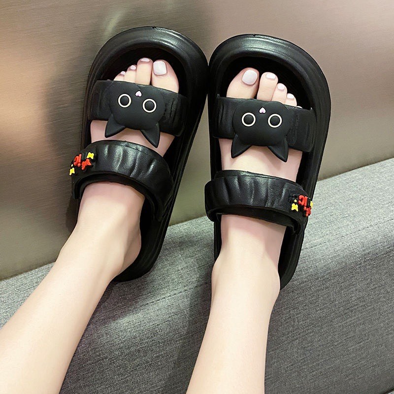 Dép sandal nữ, dép quai hậu nữ đế cao 4cm gắn sticker mặt mèo dễ thương NEWWWW