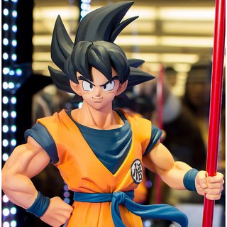 Mô hình songoku son Goku tóc đen cầm gậy cao 18cm phiên bản kỉ niệm 20 năm