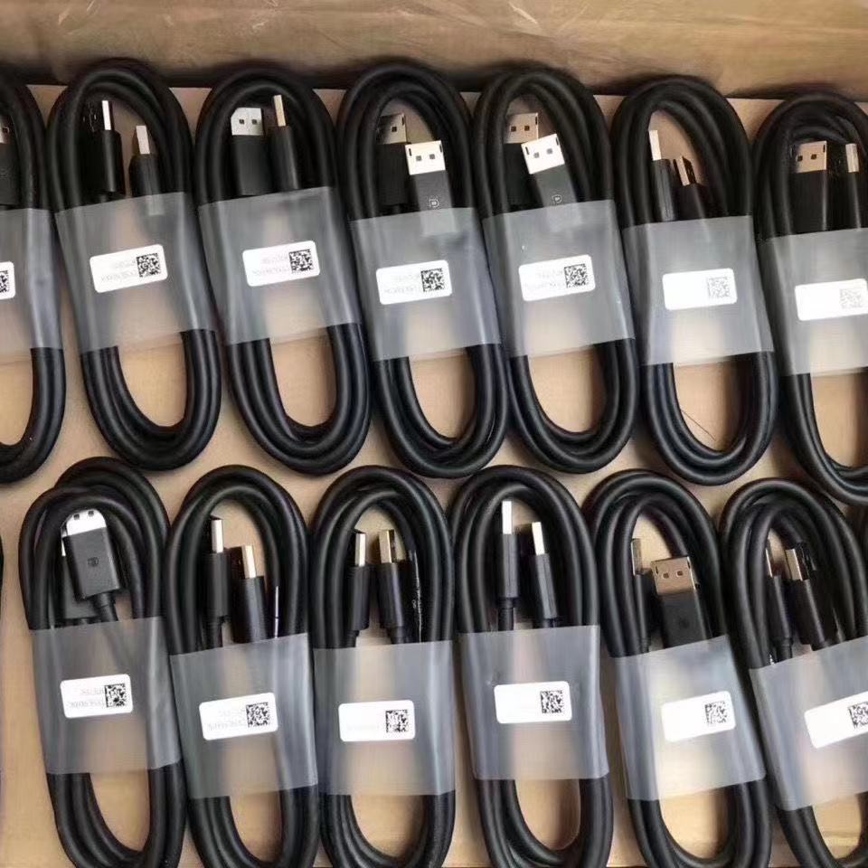Cáp Displayport 2 đầu đực dài 1.8m