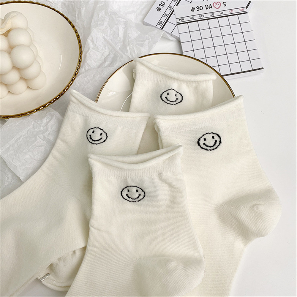 Tất mềm mại in hình mặt cười xinh xắn thiết kế co giãn cho nữ | BigBuy360 - bigbuy360.vn