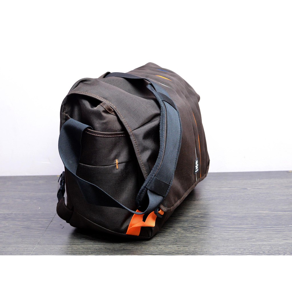 Túi đựng máy ảnh Crumpler Jackpack 9000