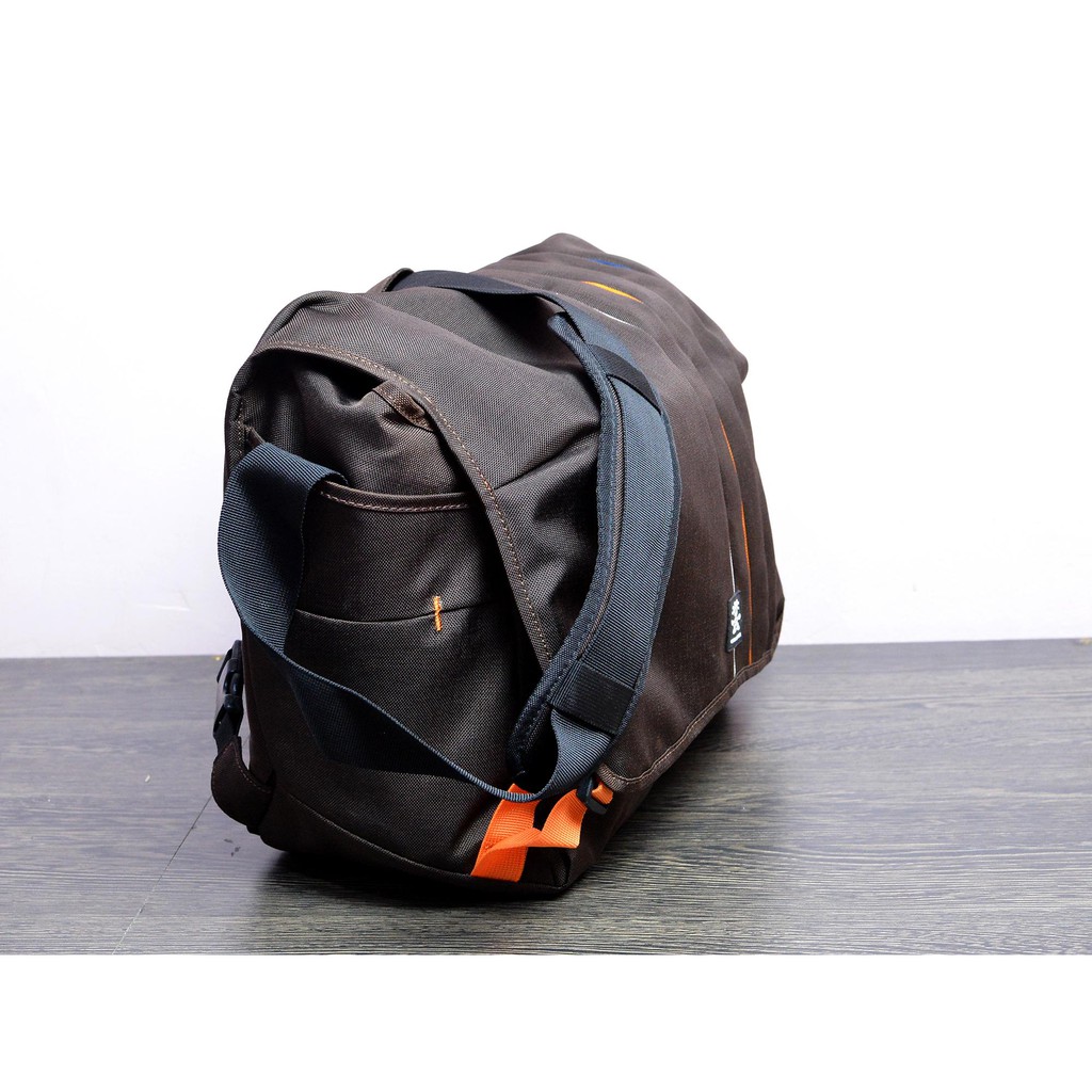 Túi đựng máy ảnh Crumpler Jackpack 9000 (Có ngăn đựng laptop)