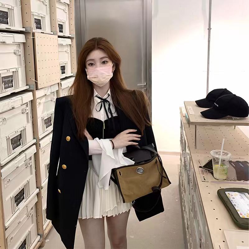Áo Blazer thời thượng phối khuy kim loại form rộng phong cách Hàn Quốc