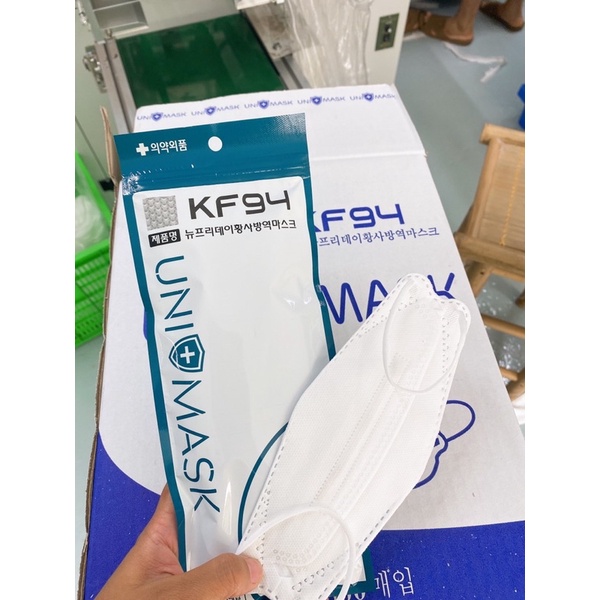 (Thùng 300c KF94) Khẩu Trang 4D KF94 UniMask Kháng Khuẩn Công nghệ Hàn Quốc