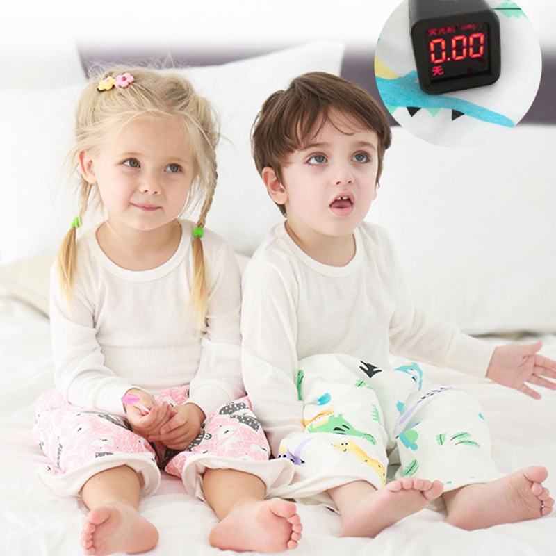 Quần Đi Vệ Sinh Mềm Mại Dành Cho Bé Trai Gái