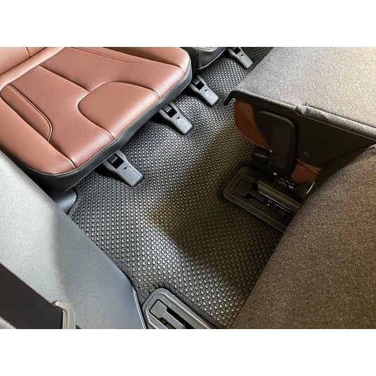 Thảm Lót Sàn Ô Tô KATA Cao Cấp Cho Xe Hyundai Santafe  - Không mùi, Không ẩm mốc, Dễ dàng vệ sinh